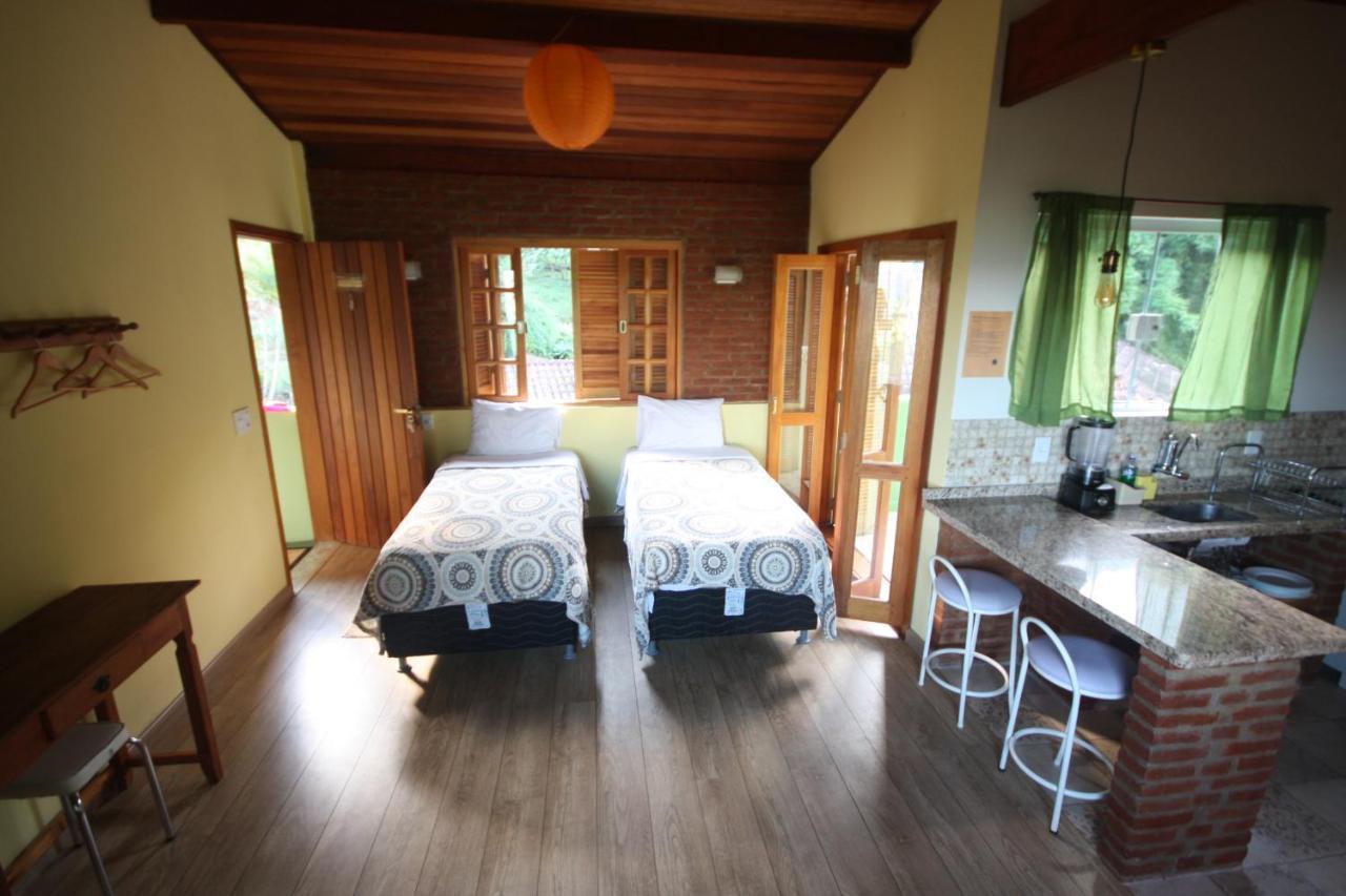 Pousada Campestre Sitio Da Lua 卡曼杜卡亚 外观 照片