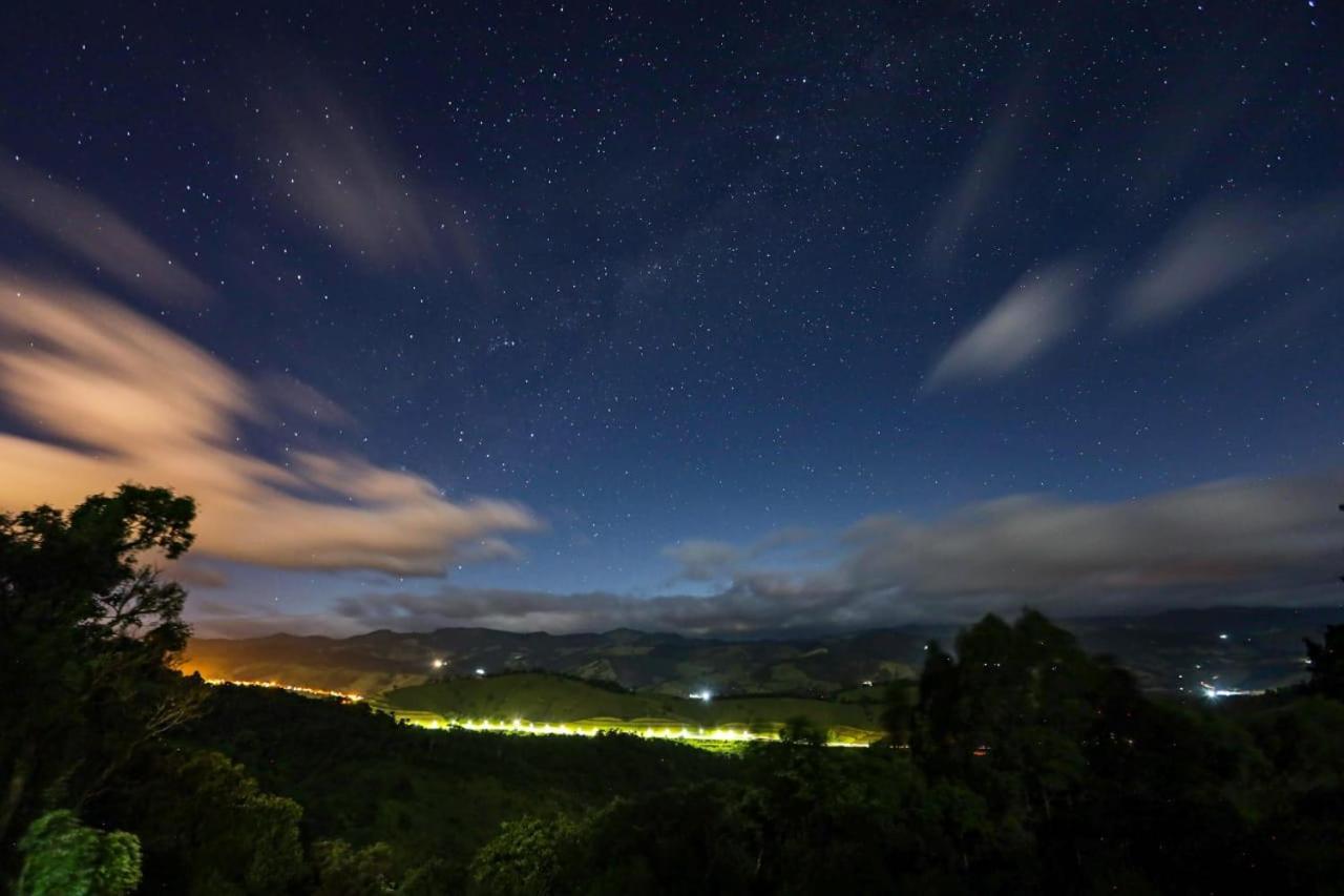 Pousada Campestre Sitio Da Lua 卡曼杜卡亚 外观 照片